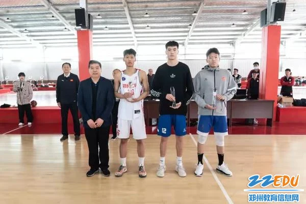 如何帮助篮球老将保持竞技状态_0